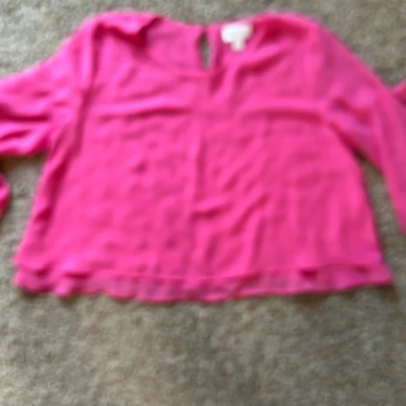 🌸Bisou Bisou🌸 Sheer Barbie Pink Blouse; S Med, Lovely EUC - Picture 6 of 7